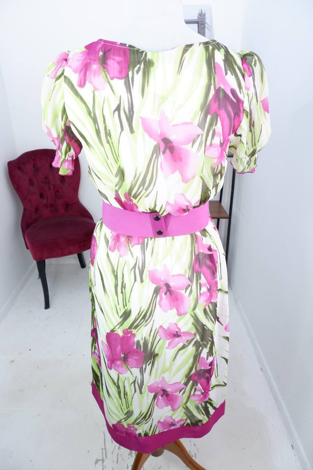 Платье Oggi для летних встреч на террасе, маркировка 170-88, визуально на 44 размер