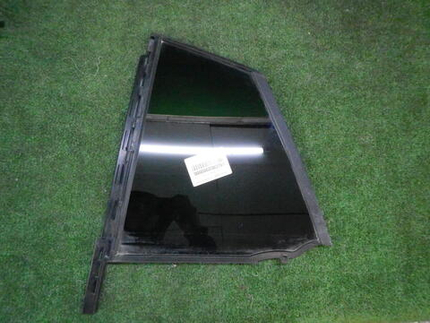 Форточка двери задняя Mercedes GLC C253 (16-23)