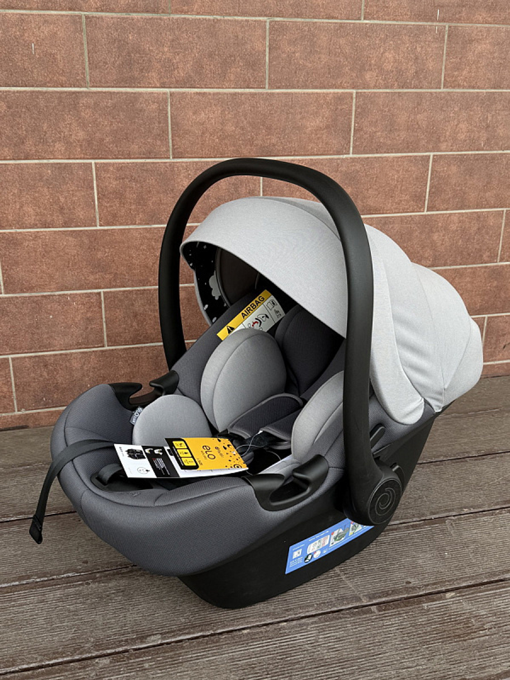 Детская коляска Tutis Uno 5 Plus Essential collection 3 в 1 с автокреслом Elo Lux EduSky Grey 1402144 Pistacchio