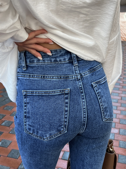 Джинсы Bootcut