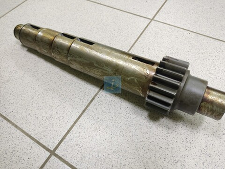 Вал промежуточный 238Н-1701048