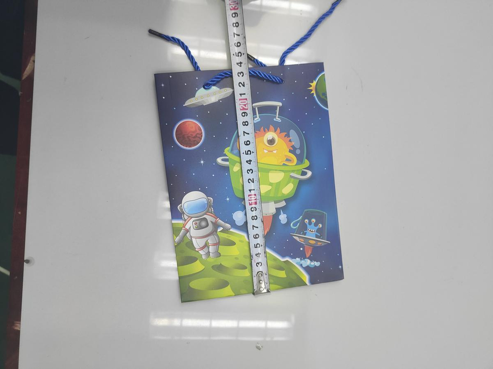 Пакет подарочный "Космос" 18*24*8,5см, ручки-лента, 4 цвета микс