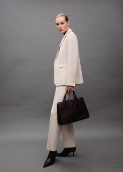 Прямые костюмные брюки