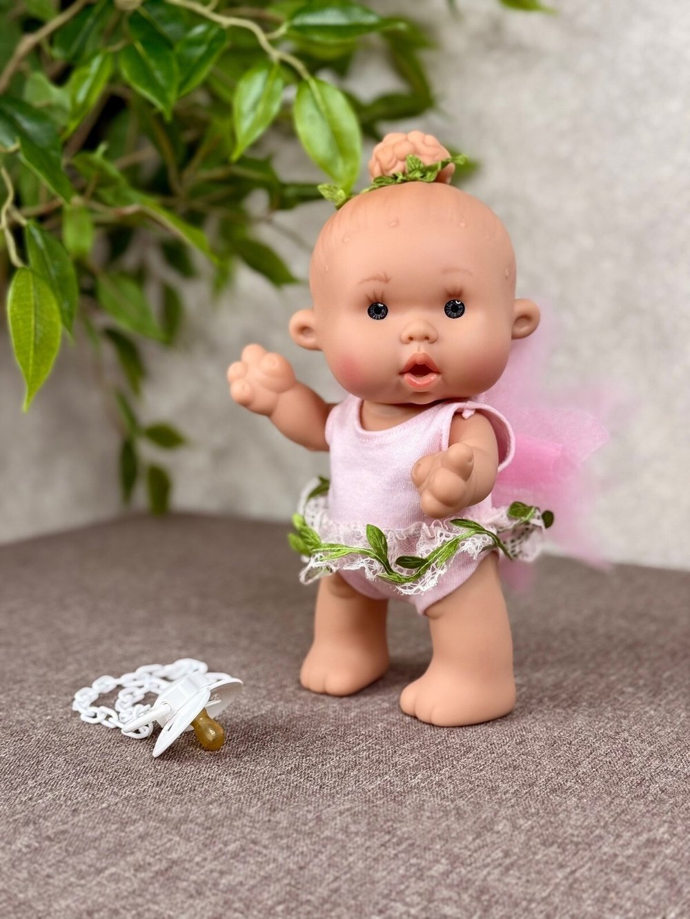 Пупс Marina and Pau 26 cм Nenote Magik (2934A2)