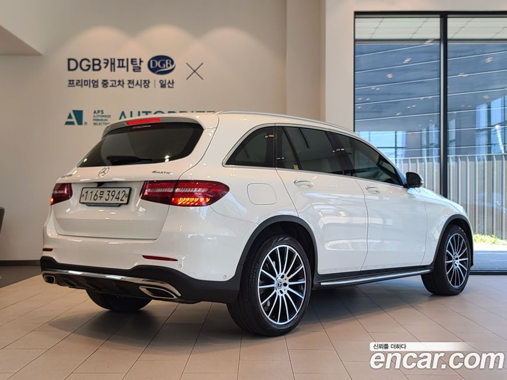 Mercedes-Benz GLC-Class X253 GLC300 4MATIC AMG Line (11.2019)
