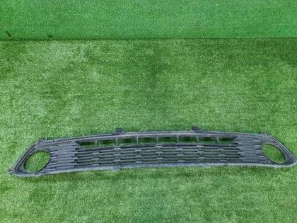 Решетка переднего бампера Kia Cerato 4 (2018-2021)