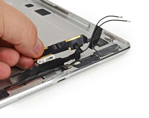 Замена нижнего шлейфа с разъёмом зарядки на iPad Air 2