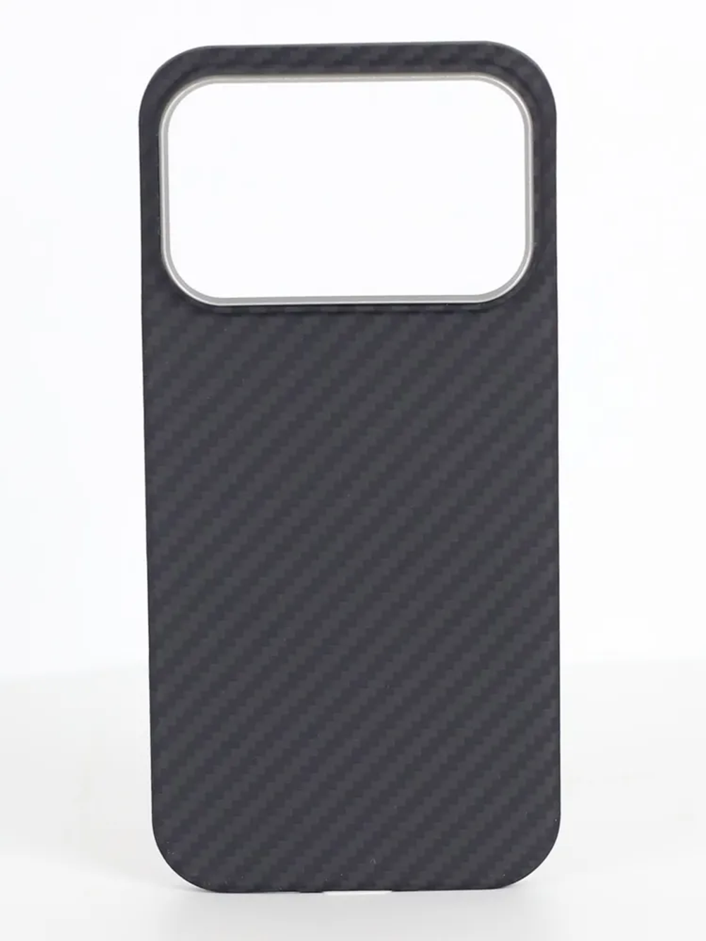 Оригинальный карбон 1500D для iPhone 17
