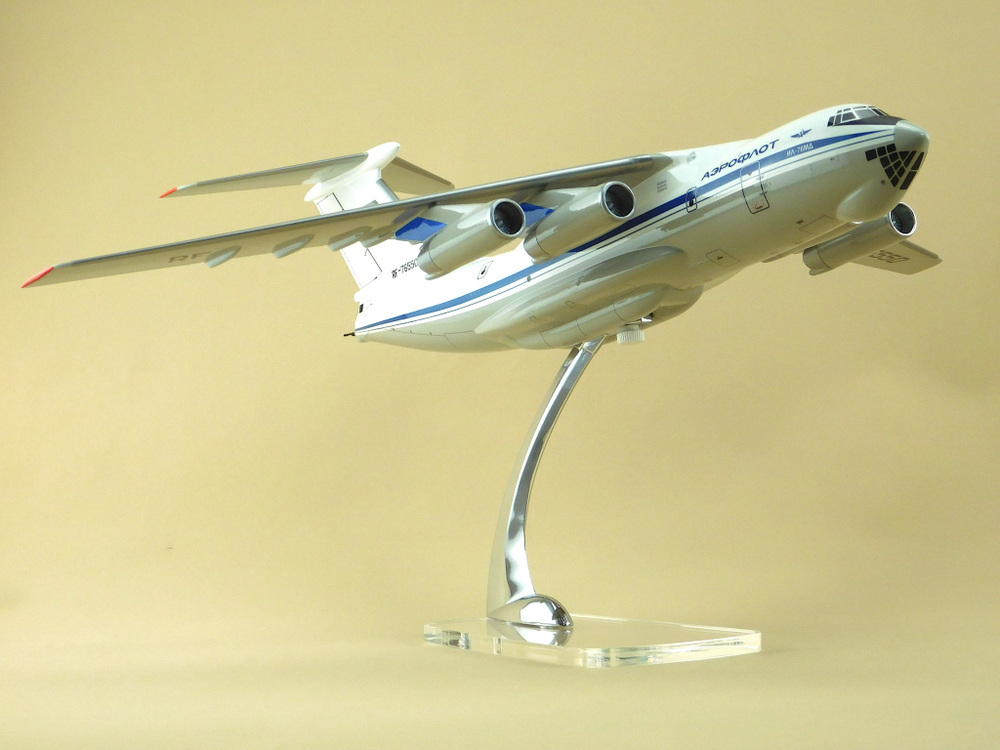 Модель самолета Ил-76МД (М1:100, АЭРОФЛОТ, RF-76550)