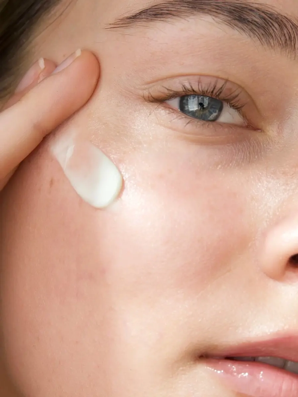 Celimax Восстанавливающий крем с 57% экстракта нони The Real Noni Energy Repair Cream 50 мл