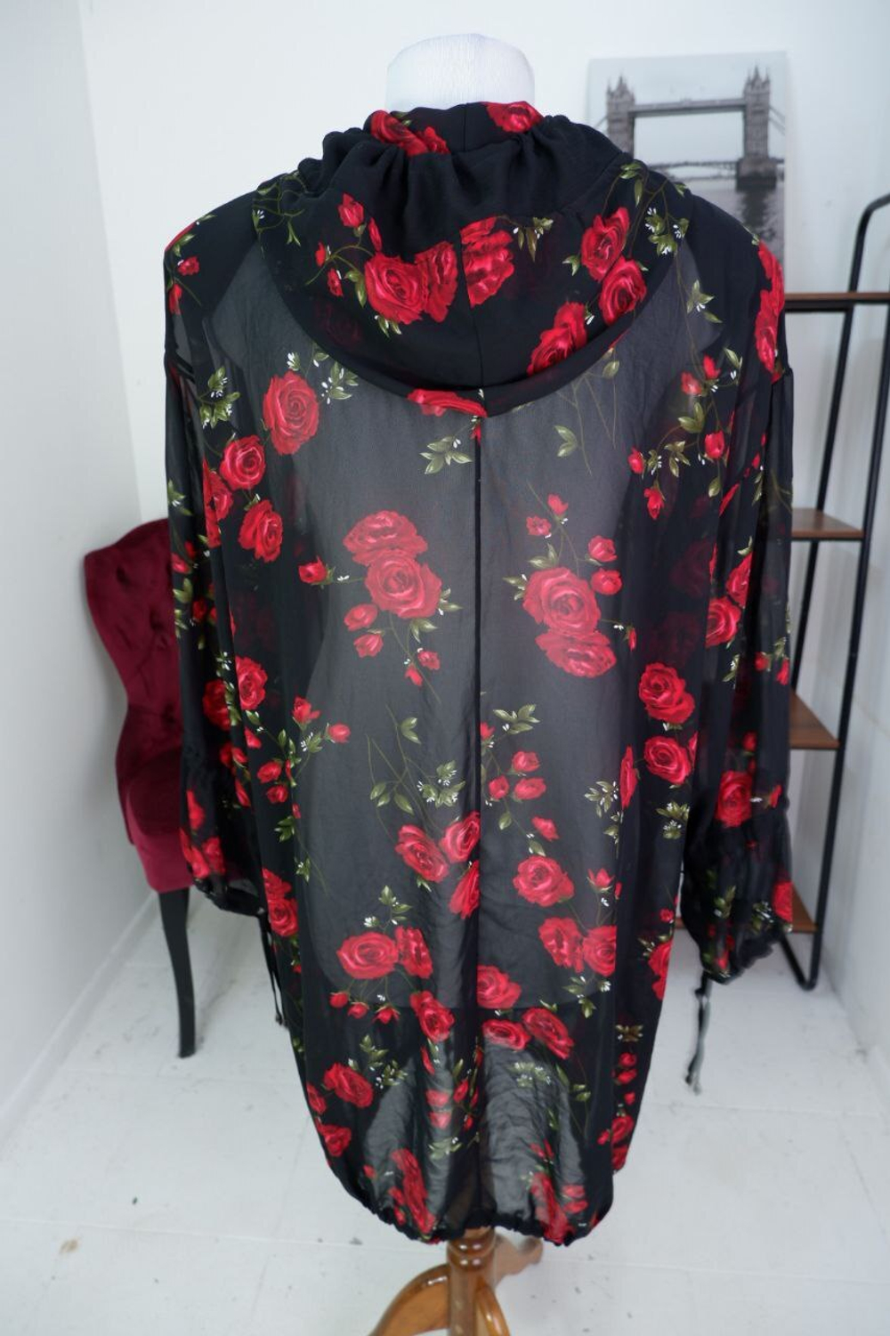 Накидка Betty Barclay яркая полупрозрачная 50-60 размер