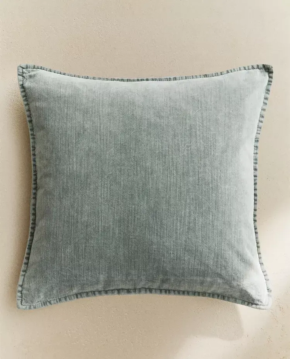 ZARA HOME БАРХАТНАЯ НАВОЛОЧКА ДЛЯ ДЕКОРАТИВНОЙ ПОДУШКИ, СИНИЙ