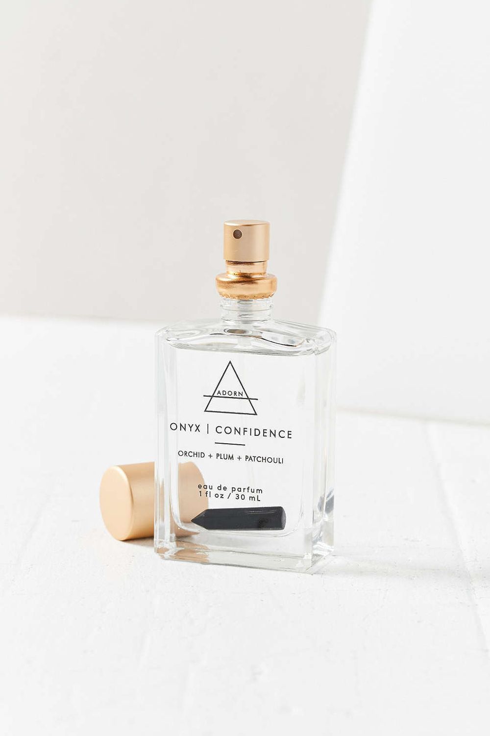 Urban Outfitters Onyx (Confidence)