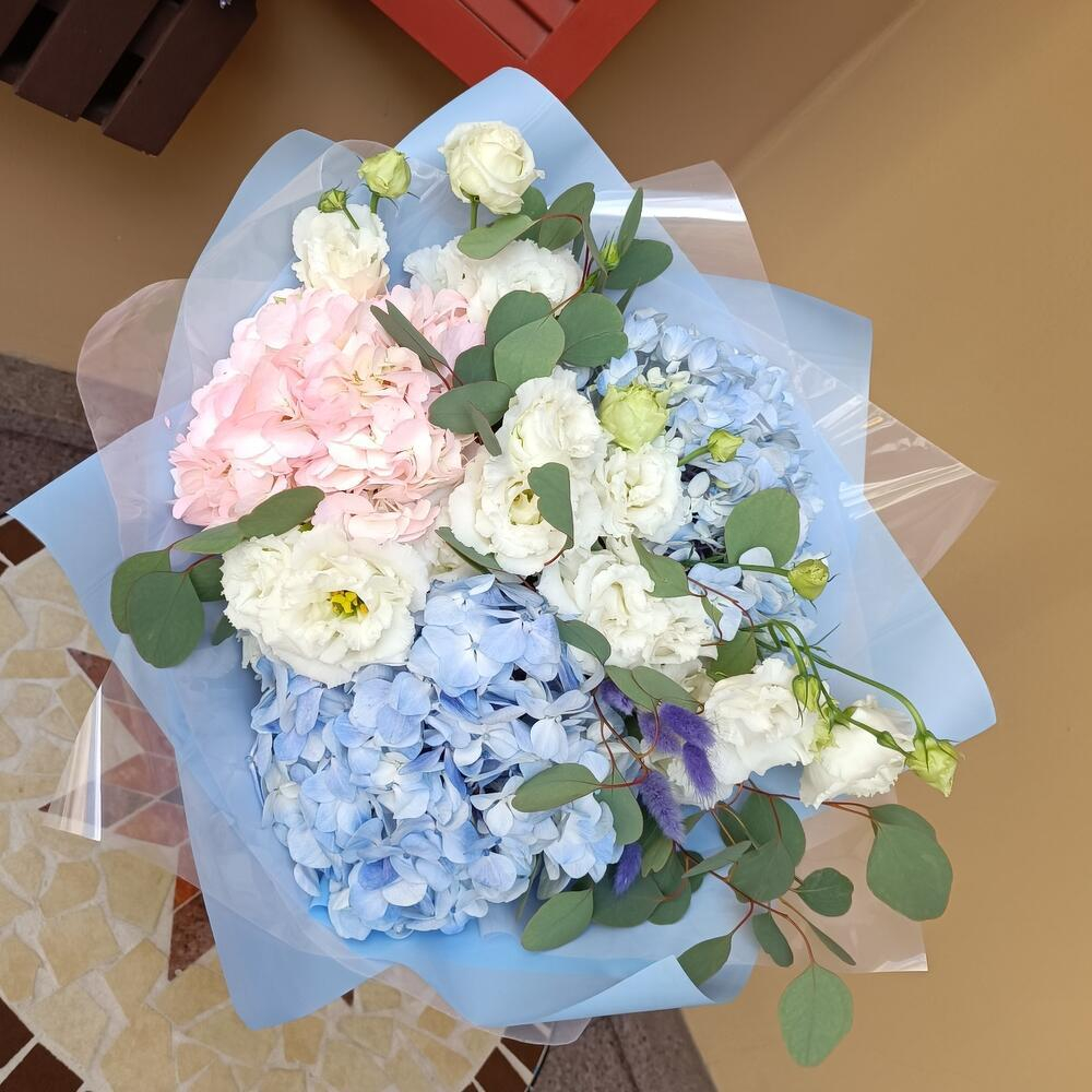 Цветочный букет «Южный бриз»