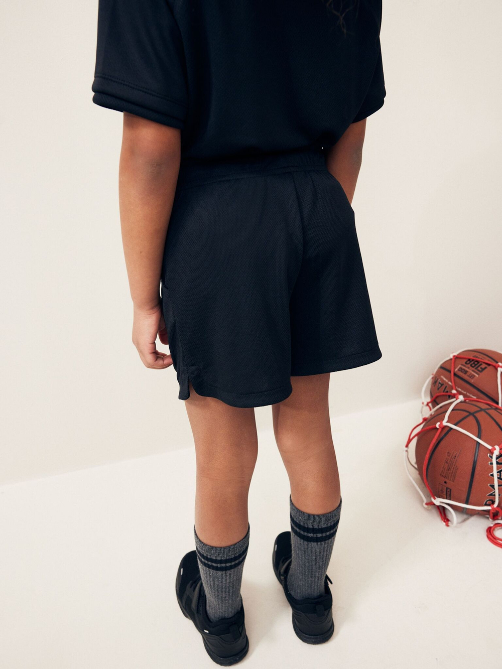 Футболка спортивная для девочки Next Q81-349, Черный