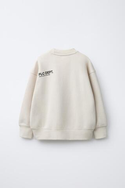 ZARA БАЗОВАЯ ТОЛСТОВКА С НАДПИСЬЮ И НАШИВКОЙ, ЭКРЮ