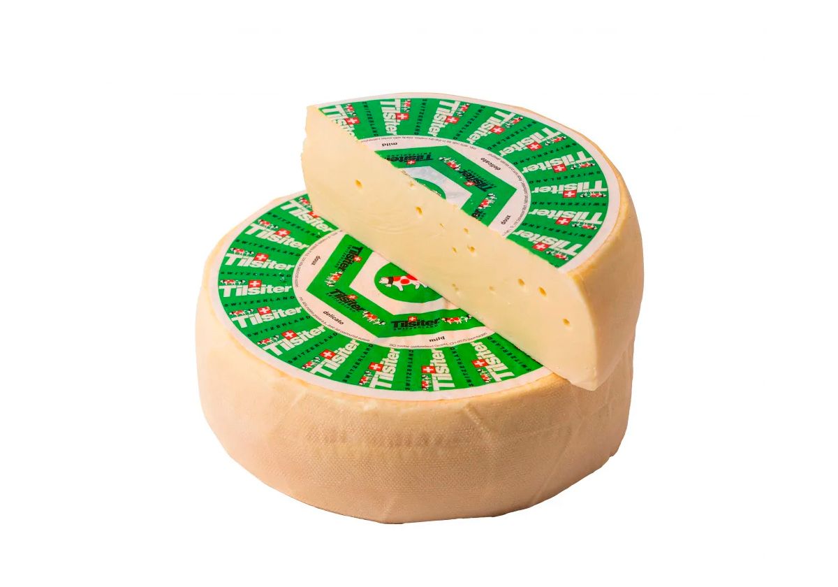 Сыр швейцарский Тильзитер~200г