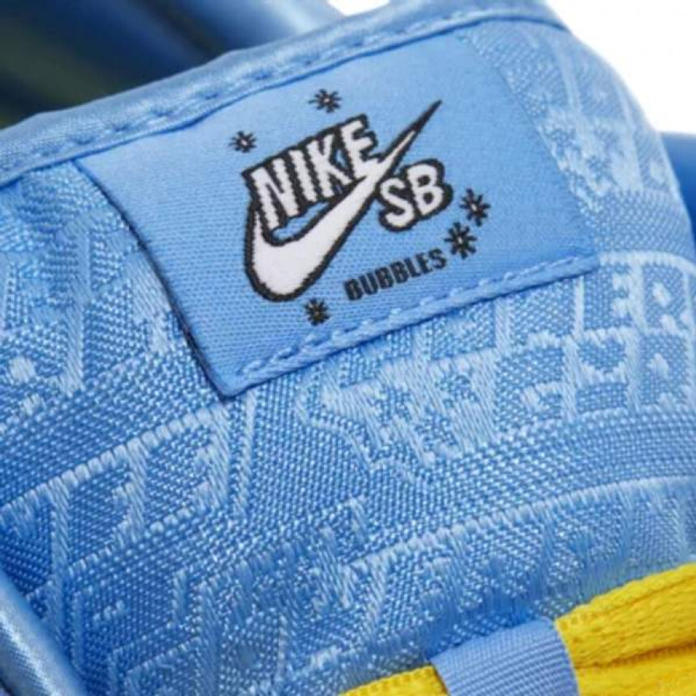 SB Dunk Low TD "The Powerpuff Girls Bubbles"