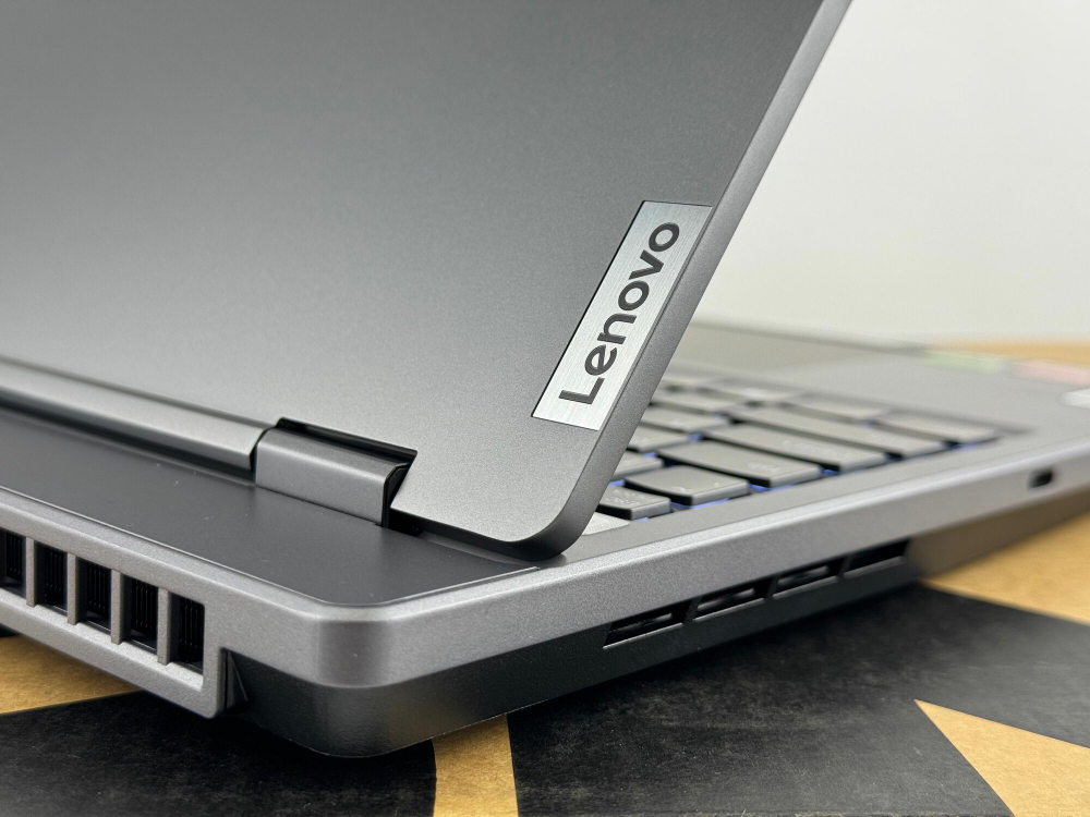Игровой Ноутбук Lenovo Legion 5 R7000P APH9 Ryzen 7 7840H/16GB(RAM)/512GB(SSD)/RTX4060(8GB)125W/FHD(1920x1080)/IPS/144Hz/Win11