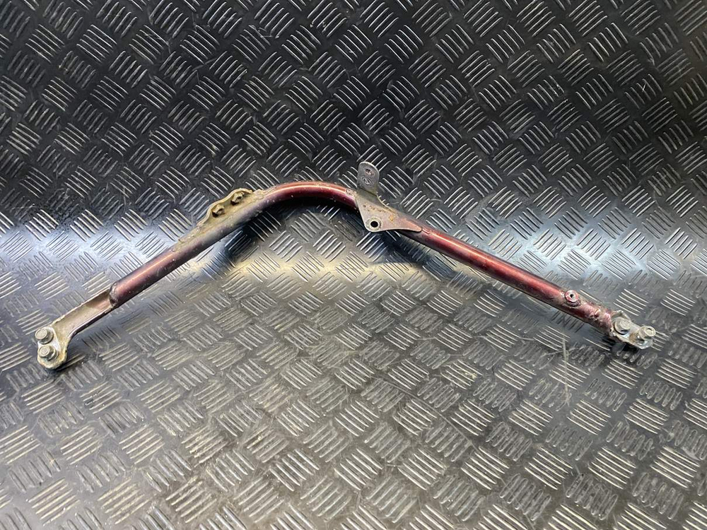 Часть рамы Suzuki Intruder VS750 VR51A