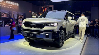 Внедорожный внедорожник BYD Fang Cheng Bao Bao 8 PHEV поступил в продажу в Китае по цене 52 500 долларов США ( 5 142 684 млн.рублей )