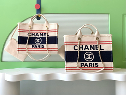 Chanel Bag (2 sizes)