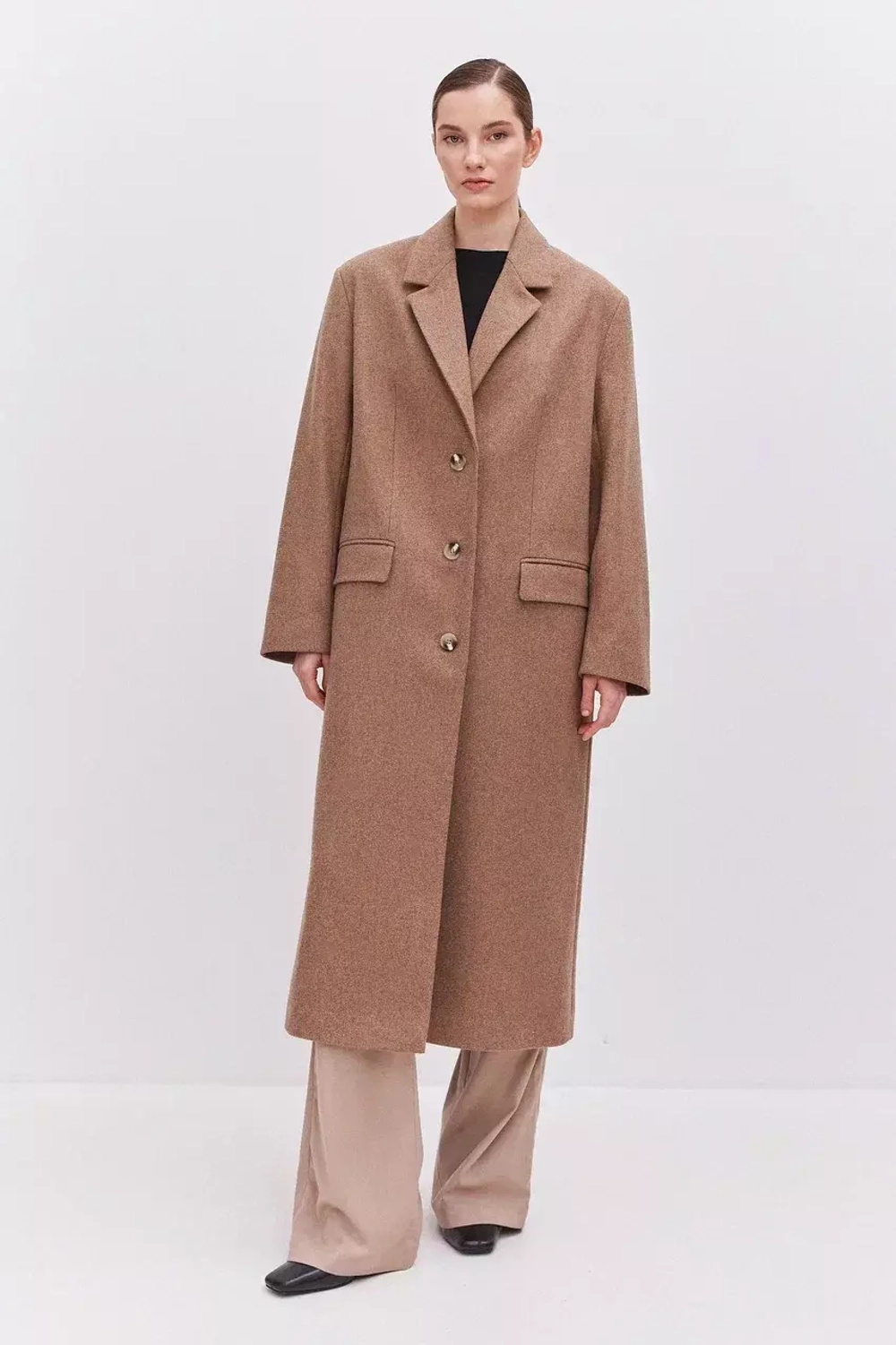 Пальто удлиненное женское бежевое