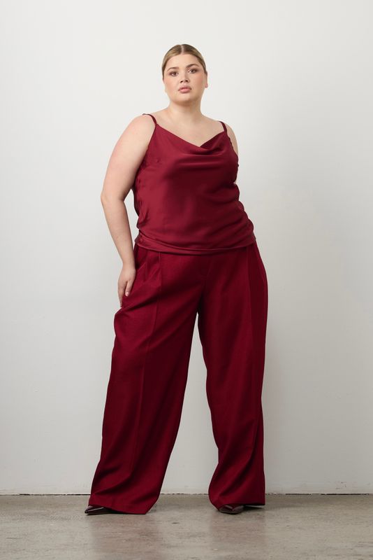 Брюки со стрелками; бордо