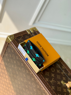 Louis Vuitton Double Card Holder