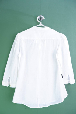 Блузка Sisley хлопковая, визуально на 44 размер