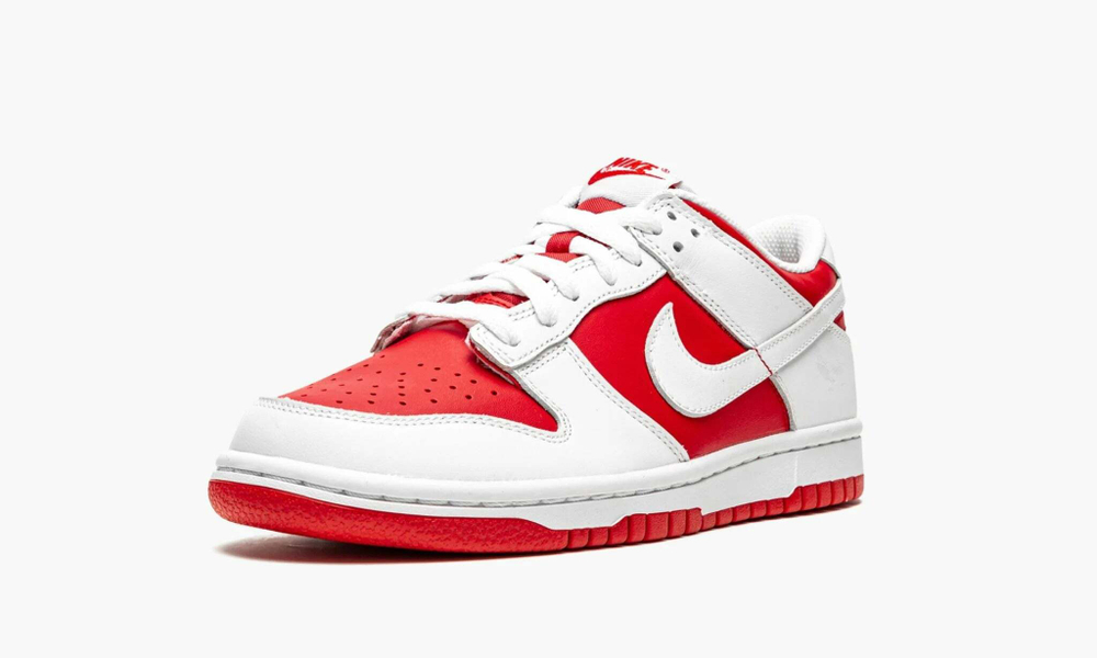 Dunk Low GS "Championship Red"