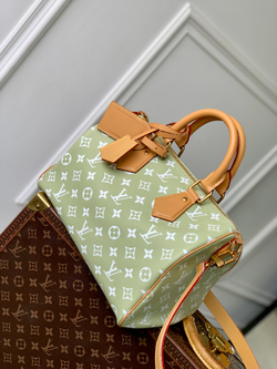 Louis Vuitton Speedy P9 Bandouliere 30