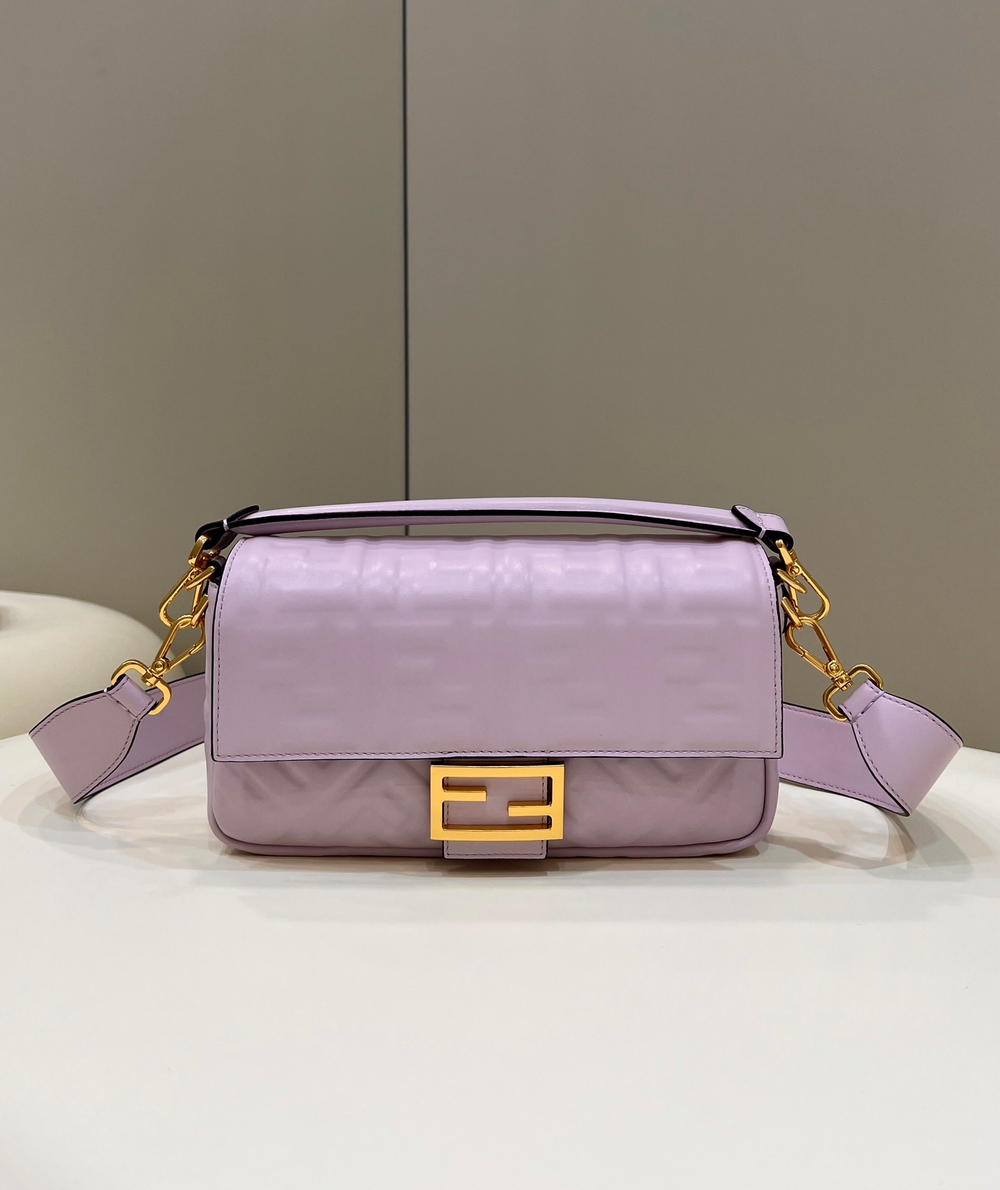 Fendi Baguette 27 cm