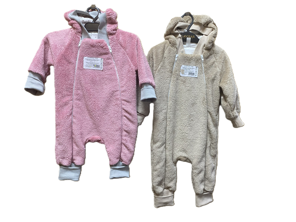 Комбинезон из велсофта с открытыми ножками с капюшоном на рост 74,80см