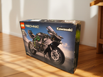 LEGO Technic 42170 Мотоцикл Kawasaki Ninja H2R — гоночный байк