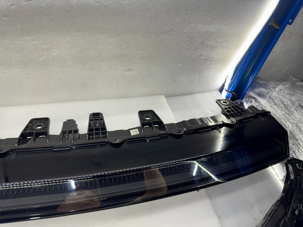 Дневные ходовые огни (DRL) для Xpeng P7 оригинал