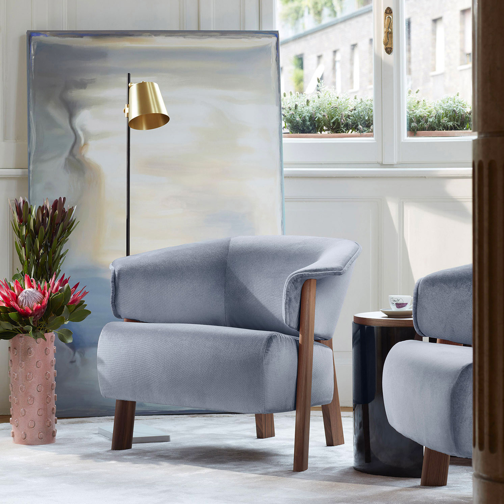 Кресло Cassina BACK-WING ARMCHAIR