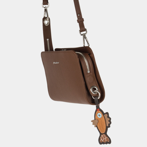 Брелок Poisson из кожи теленка темно-коричневого цвета