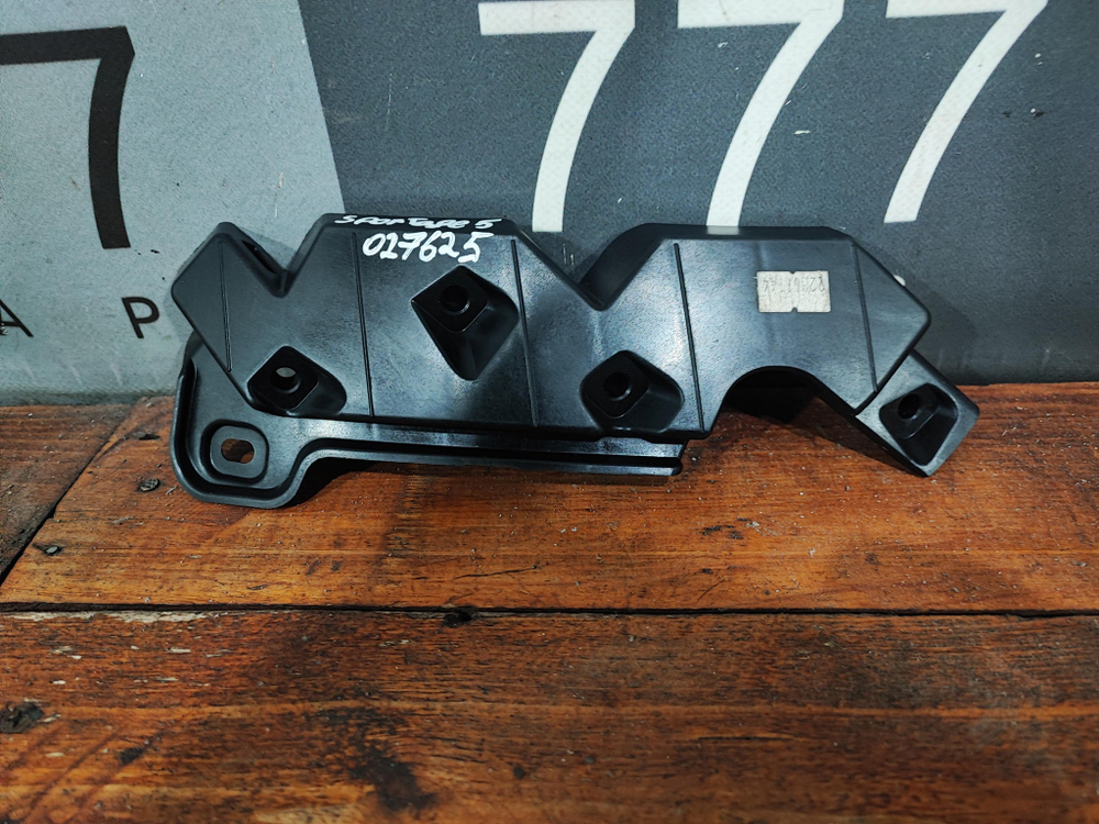 Кронштейн решетки радиатора правый Kia Sportage 5 (NQ5) 21-нв Б/У Оригинал 86356P1EA0