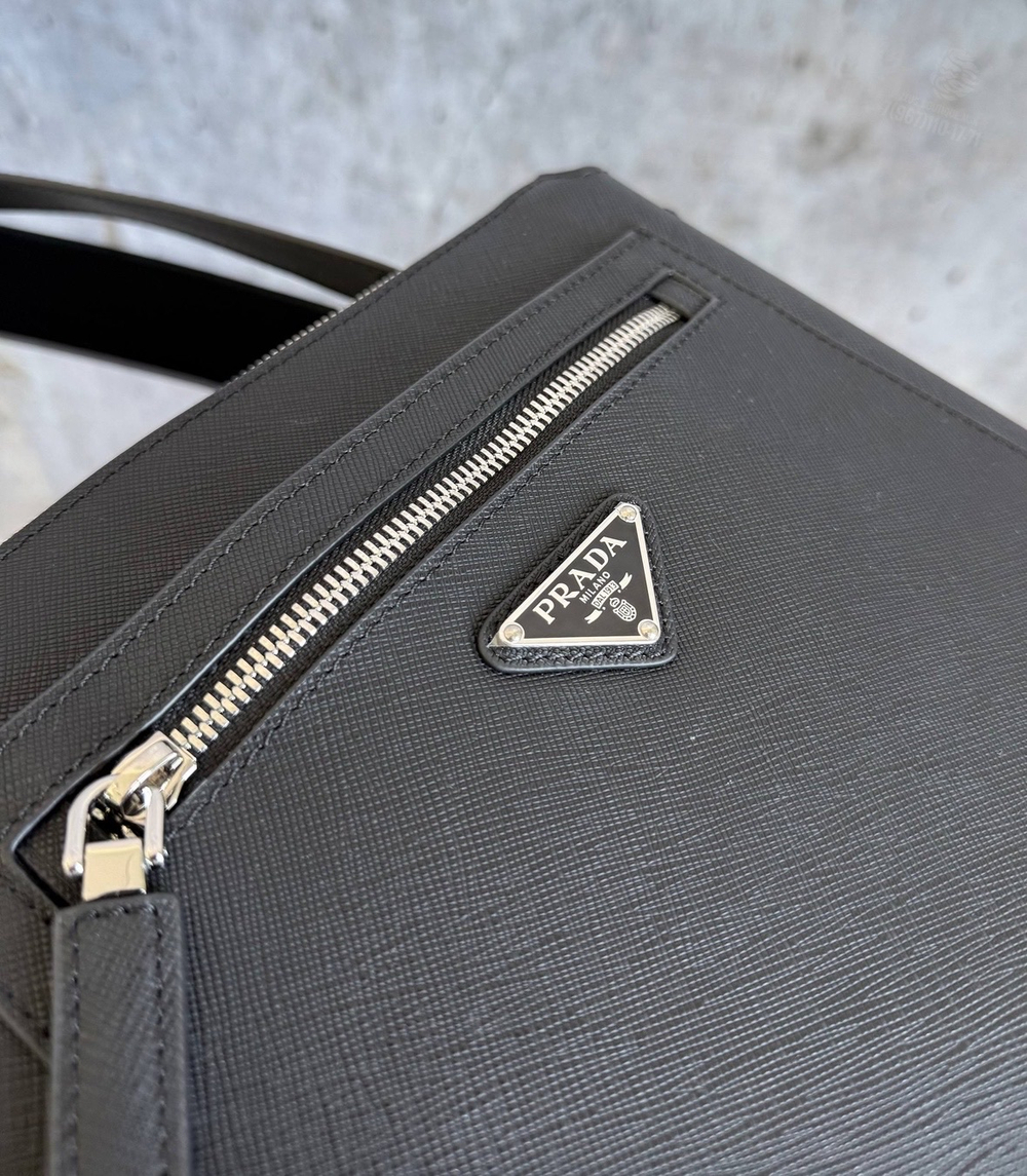 Сумка через плечо Prada