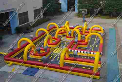 Надувная трасса "Час пик", 15*15*2,5 м