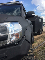 Toyota Land Cruiser 200 с прицепом