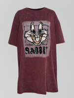 Футболка 9923 удлиненная с принтом из пайеток и надписью Rabbit