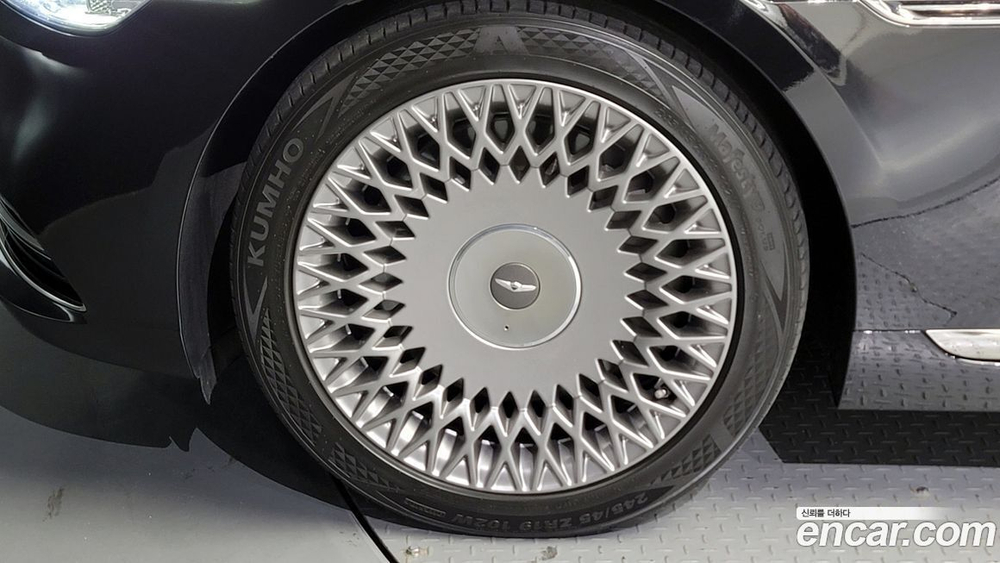 Genesis G90 3.8 AWD (11.2019)