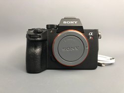 Sony A7R Mark III 172.000 кадров