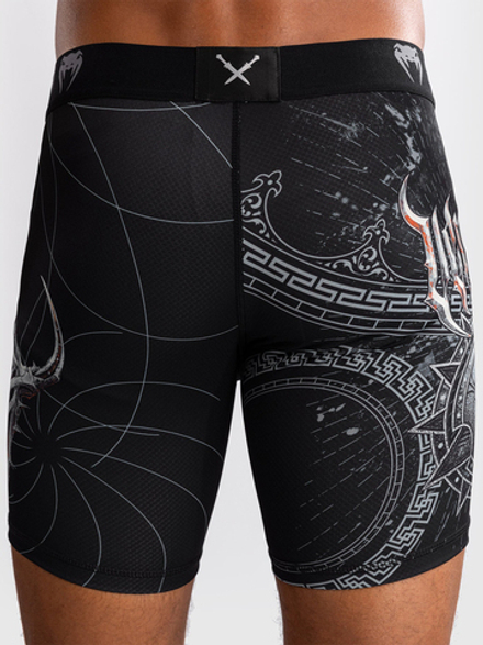 Шорты компрессионные Venum Gladiator 5.0 Black/Silver