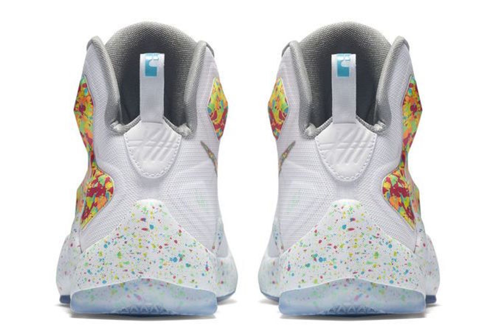 Купить в Москве Nike LeBron 13 GS Fruity Pebbles