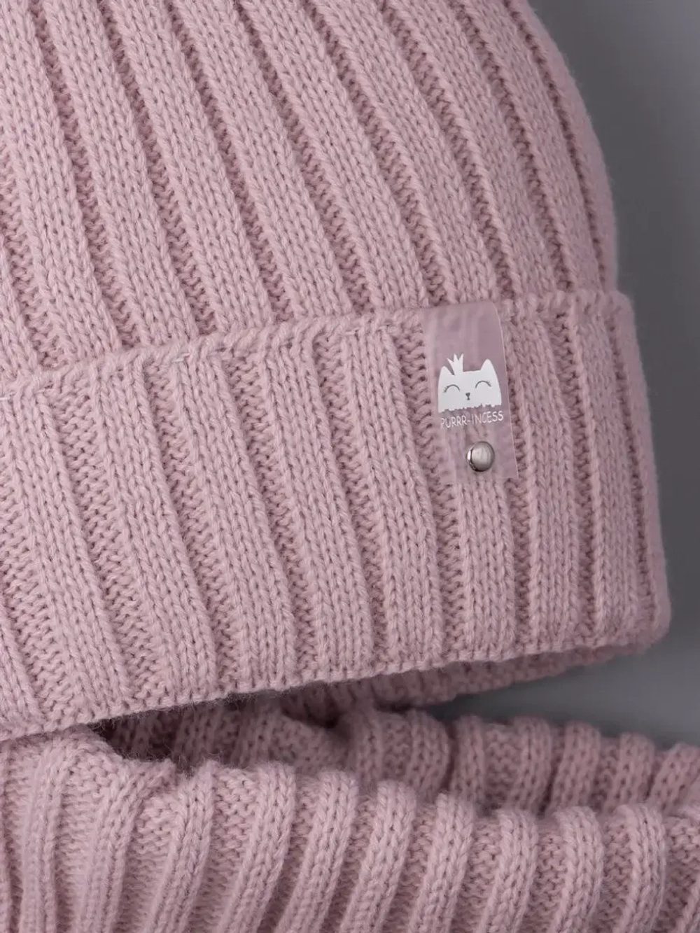 Шапка для девочки осенняя c ушками и снуд