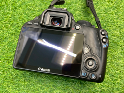 Canon EOS 100D Kit 18-55mm 3.5-5.6 III 38.300 кадров