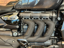 Triumph Rocket 3 R STORM 2024